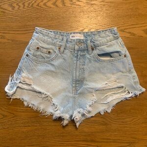 Zara light blue washed denim shorts size 2 high rise